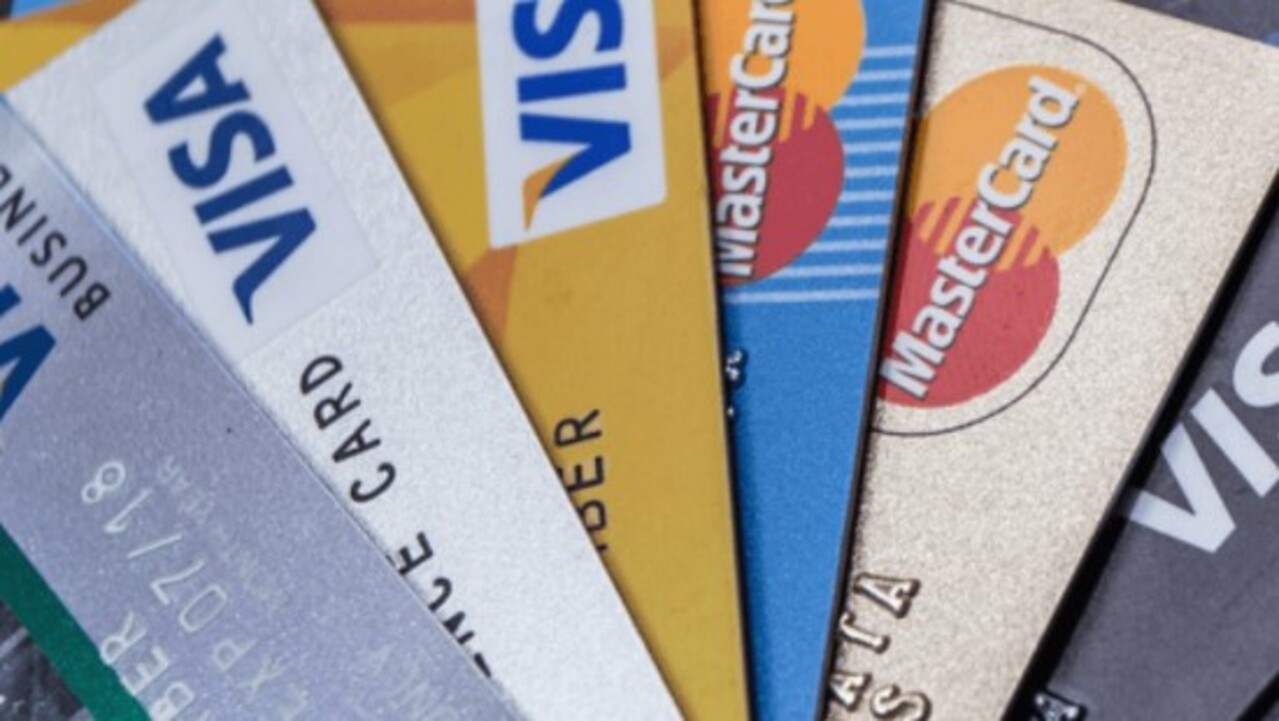 Aidatsız kredi kartı veren bankalar hangileridir?