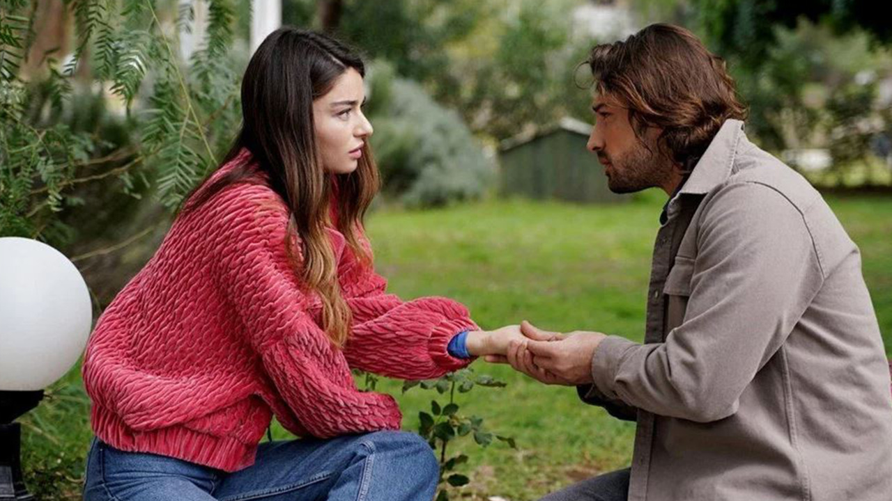 Alp Navruz ve Ayça Ayşin Turan'ın dizide başlayan aşkı gerçek oldu!