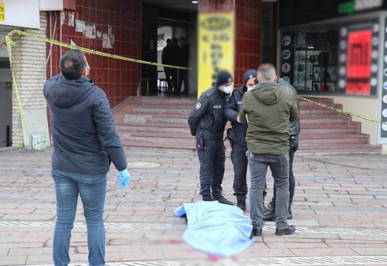 Stajyer avukat 4. kattan düştü! Sakarya'da şüpheli ölüm..