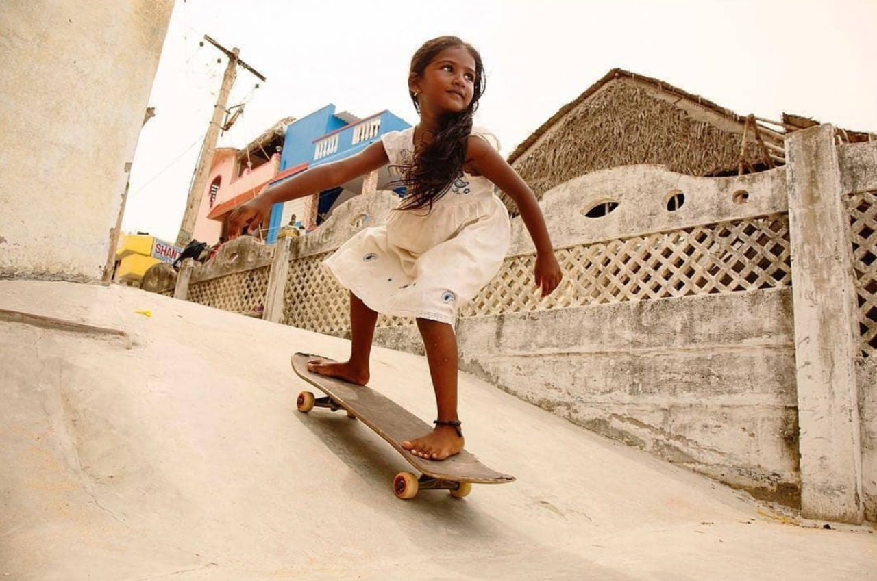 Paketci Kız Skater Girl filminin analizi