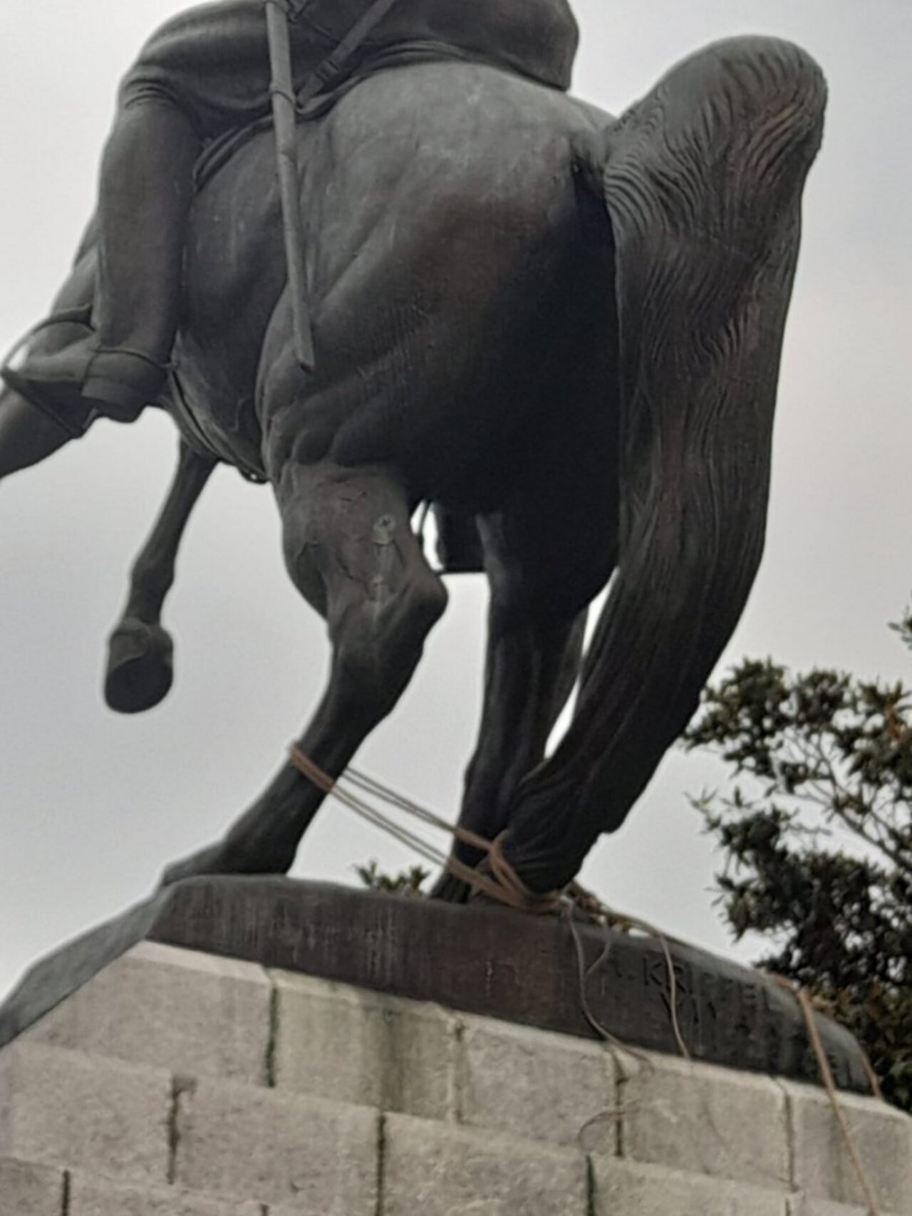 Samsun'un İlkadım ilçesindeki Atatürk heykeline çirkin saldırı