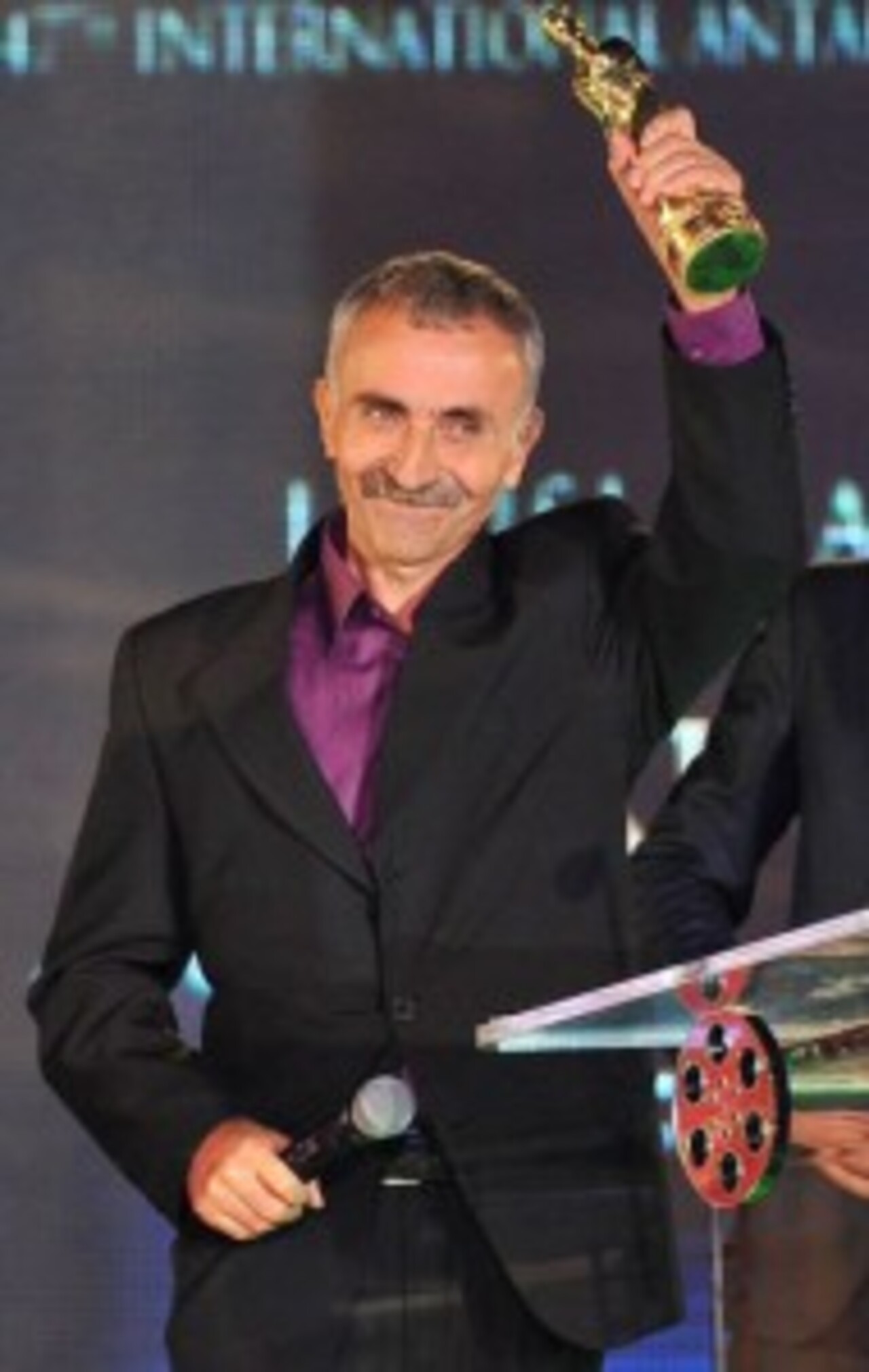 Necmettin Çobanoğlu kimdir, nerede doğmuştur? Necmettin Çobanoğlu evli mi? Necmettin Çobanoğlu kaç yaşında?
