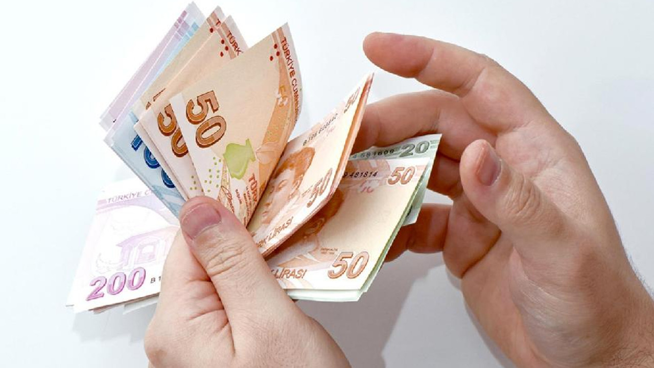 Denizbank, Emekliye Nakit Desteği Başlığı İle Az Önce Duyurdu! Emeklilere 1.750 TL Nakit Ödeme Sürecine Başlandı