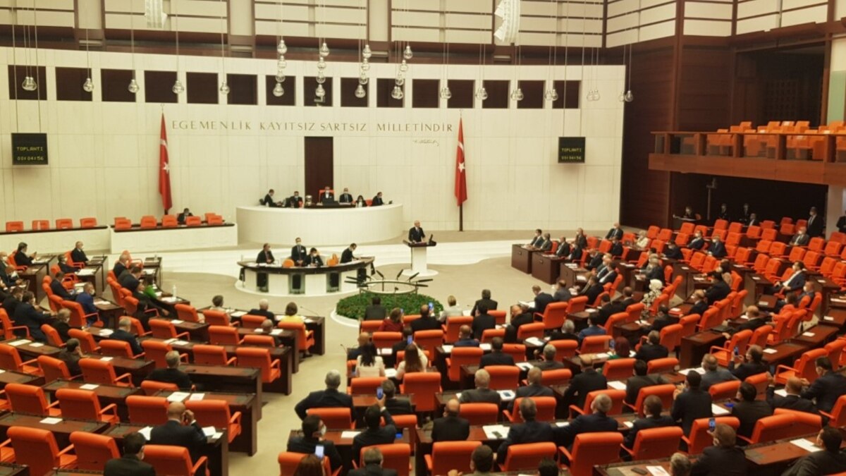 TBMM'de Onaylandı! Evini Alamayan Kişilere 70.000 TL Tazminat Ödenecek!