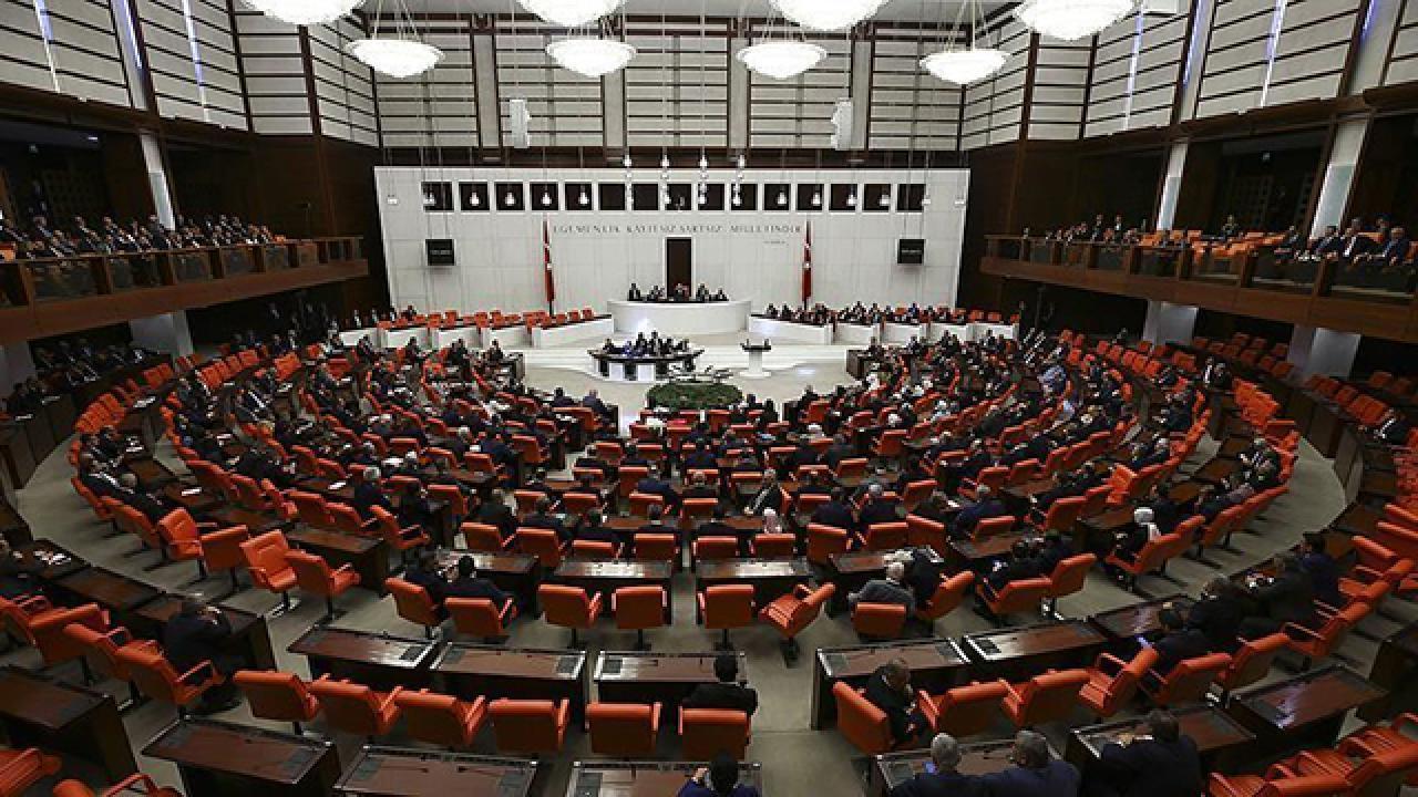 EYT 'de Son Gelişmeler Ne? Emekli Olmak İçin Yaş Sorununa Takılanlar İçin Müjde