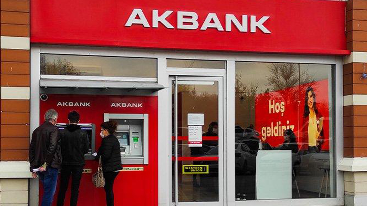 Akbank 7.500 TL Faizsiz Kredi Nasıl Alınır? Faizsiz İhtiyaç Kredisi Fırsatı Duyuruldu!